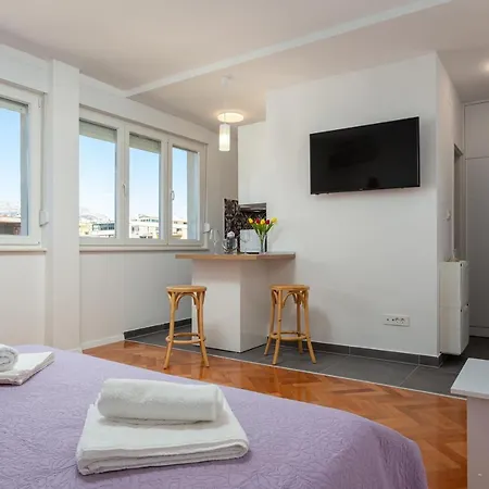 Botan Apartment *