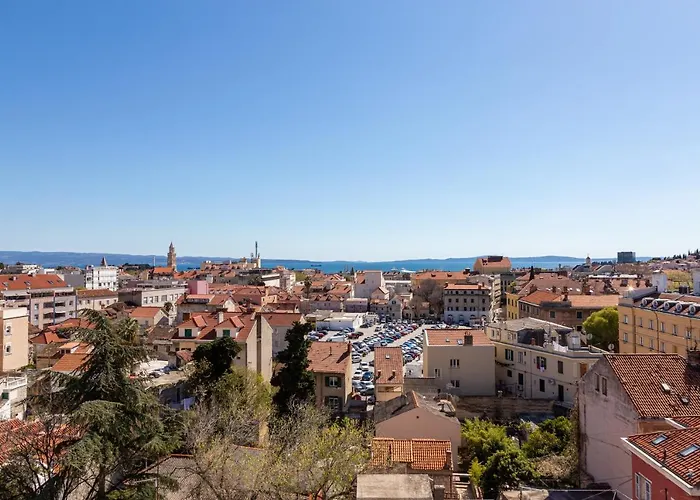 Botan Διαμέρισμα *